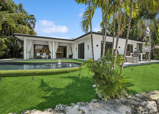 Property at 2409 NE 18th Ave, Wilton Manors, FL 33305, 3 beds, 3 baths
