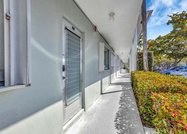Property at 2320 SW 22nd Ave #211, Delray Beach, FL 33445, 2 beds, 2 baths