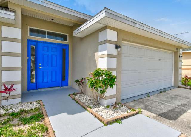 Property at 880 SW Jennifer Ter, Port Saint Lucie, FL 34953, 4 beds, 2 baths