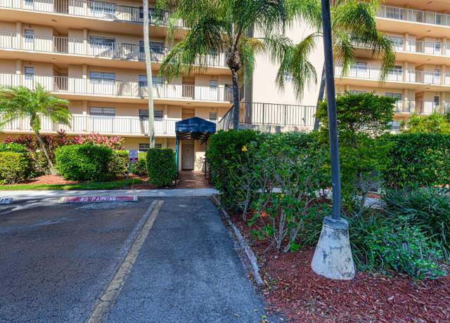 Property at 3810 Via Poinciana #104, Lake Worth, FL 33467, 2 beds, 2 baths