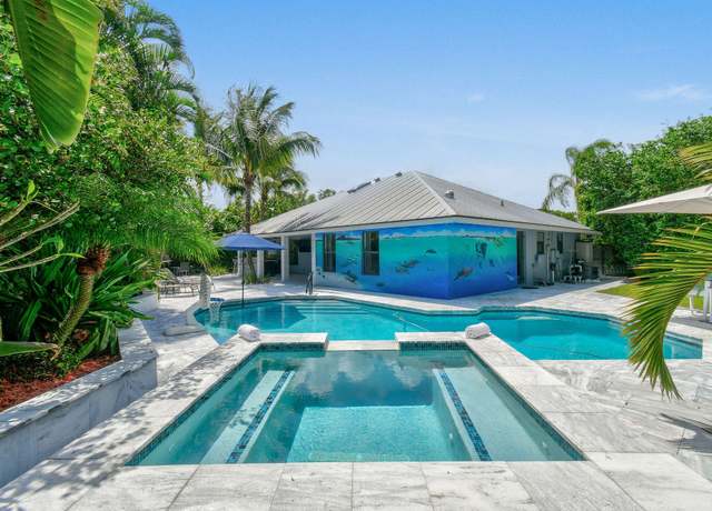 Property at 801 Summerwood Dr, Jupiter, FL 33458, 3 beds, 2 baths