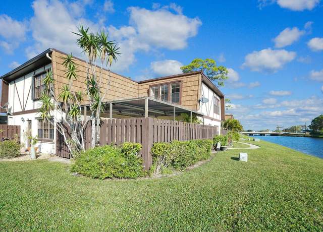 Property at 116 Weybridge Cir Unit B, Royal Palm Beach, FL 33411, 2 beds, 2.5 baths