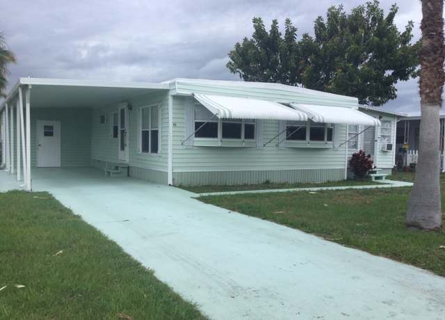 Property at 40 Monterey Way, Port Saint Lucie, FL 34952, 2 beds, 2 baths