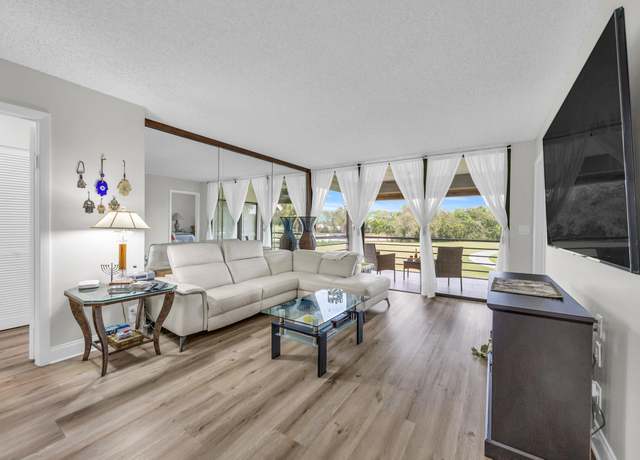 Property at 11090 Green Lake Dr #201, Boynton Beach, FL 33437, 2 beds, 2 baths