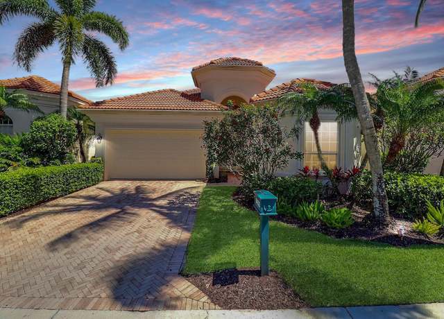 Property at 8452 Legend Club Dr, West Palm Beach, FL 33412, 3 beds, 2.5 baths