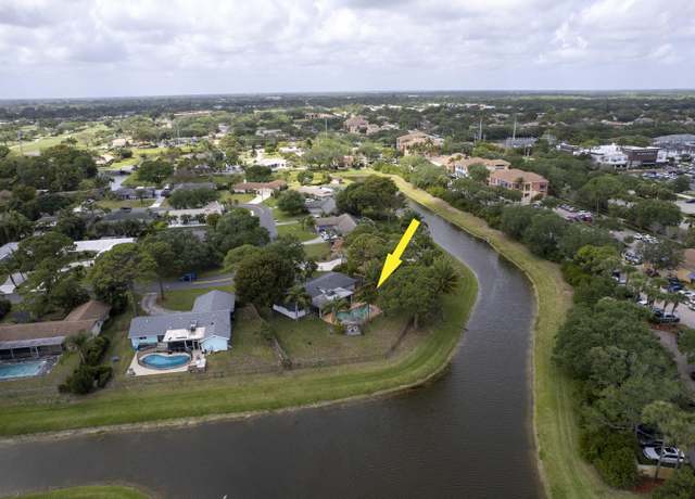 Property at 4325 Magnolia St, Palm Beach Gardens, FL 33418, 3 beds, 2 baths