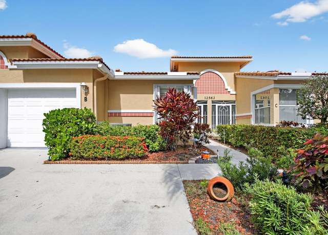 Property at 12562 Crystal Pointe Dr Unit B, Boynton Beach, FL 33437, 2 beds, 2 baths