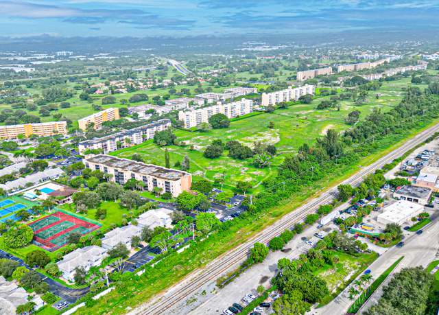 Property at 5401 NW 2nd Ave #227, Boca Raton, FL 33487, 1 bed, 1.5 baths