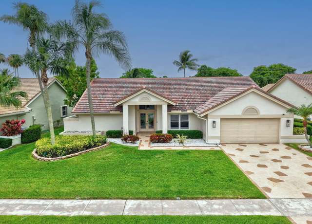 Property at 5977 Wedgewood Village Cir, Lake Worth, FL 33463, 4 beds, 2 baths