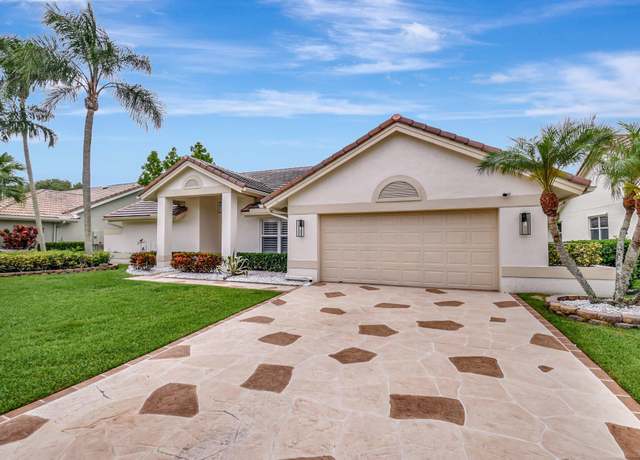 Property at 5977 Wedgewood Village Cir, Lake Worth, FL 33463, 4 beds, 2 baths