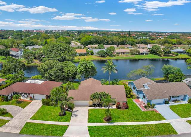Property at 6125 Winding Brook Way, Delray Beach, FL 33484, 2 beds, 2 baths