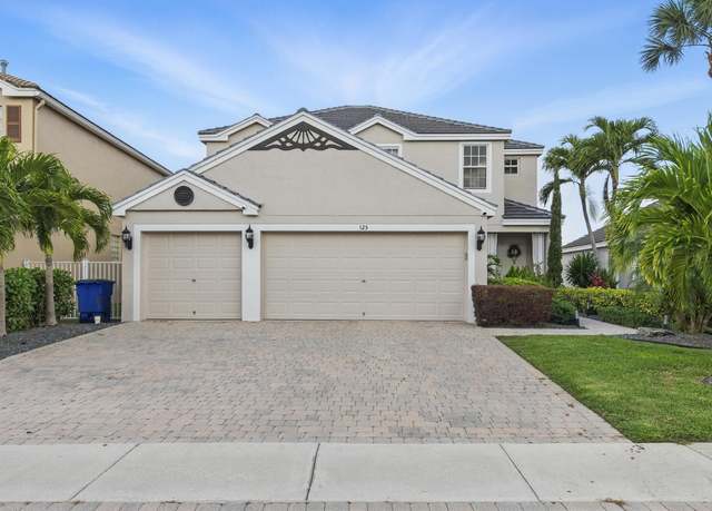 Property at 125 Kensington Way, Royal Palm Beach, FL 33414, 6 beds, 4 baths