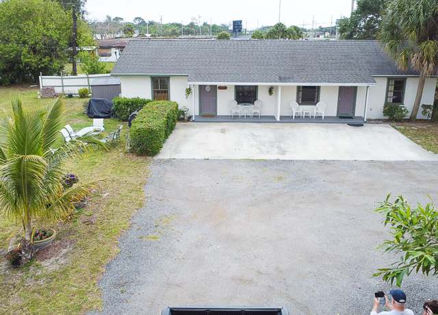 Property at 4647 Marguerita Dr, West Palm Beach, FL 33417, 4 beds, 2 baths