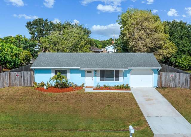 Property at 2222 SE Maize St, Port Saint Lucie, FL 34952, 2 beds, 1 bath