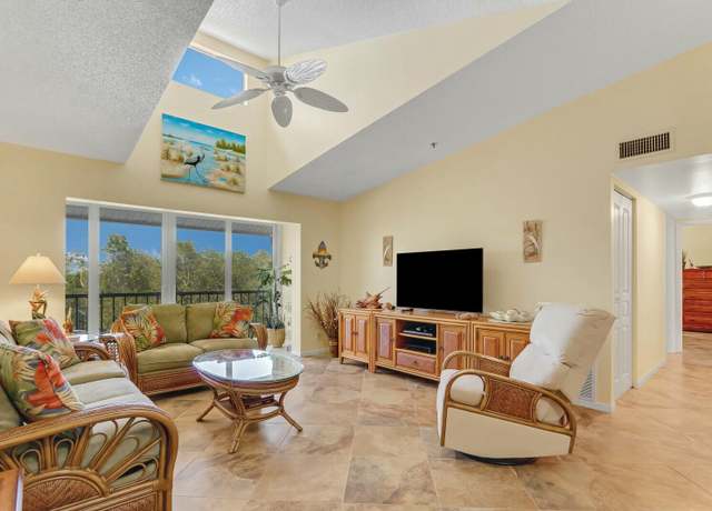 Property at 4484 NE Ocean Blvd Unit C3, Jensen Beach, FL 34957, 2 beds, 2 baths