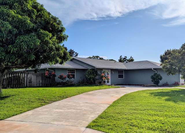 Property at 3074 SE Dalhart Rd, Port Saint Lucie, FL 34952, 3 beds, 2 baths
