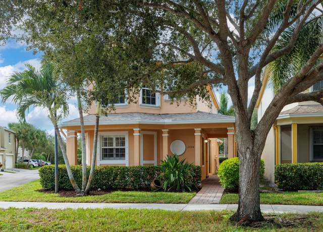 Property at 2094 SE Eatonville Dr, Port Saint Lucie, FL 34952, 3 beds, 2.5 baths