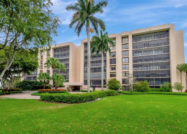 Property at 20090 Boca West Dr #368, Boca Raton, FL 33434, 3 beds, 2.5 baths