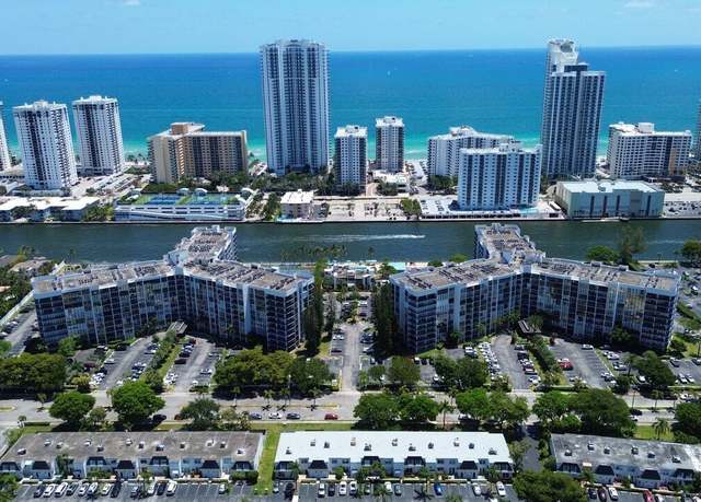 Property at 800 Parkview Dr #826, Hallandale Beach, FL 33009, 1 bed, 1.5 baths