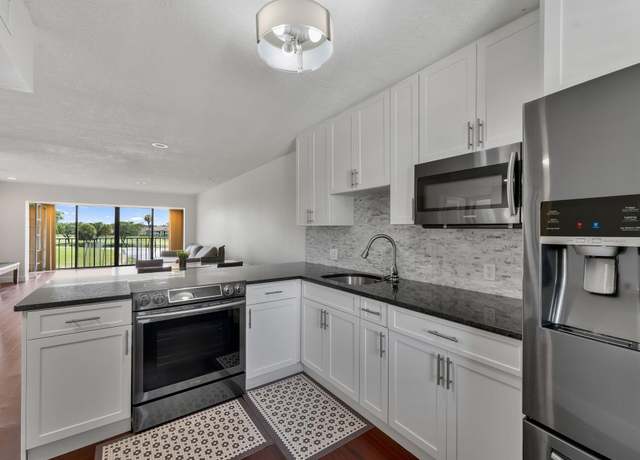 Property at 4489 Luxemburg Ct #306, Lake Worth, FL 33467, 2 beds, 2 baths