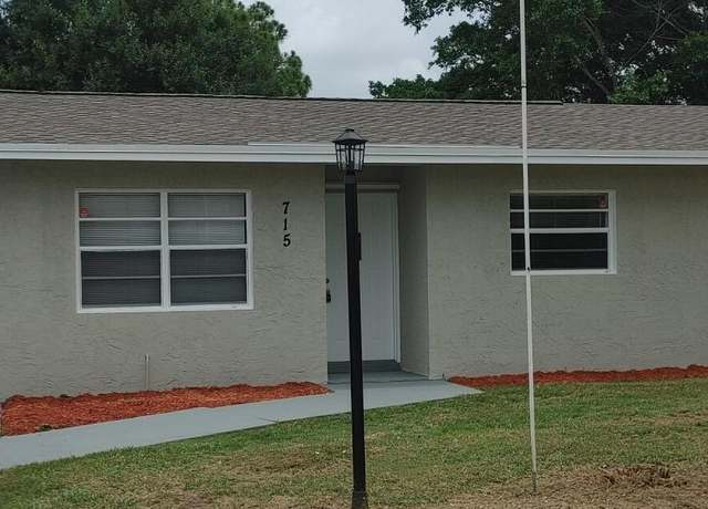 Property at 715 SW Duval Ave, Port Saint Lucie, FL 34983, 3 beds, 2 baths