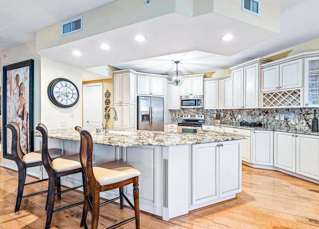 Property at 2900 N Highway A1a Unit 2-D, Hutchinson Island, FL 34949, 3 beds, 2.5 baths