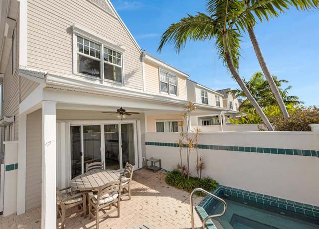 Property at 7021 Harbor Village Dr, Duck Key, FL 33050, 2 beds, 2.5 baths