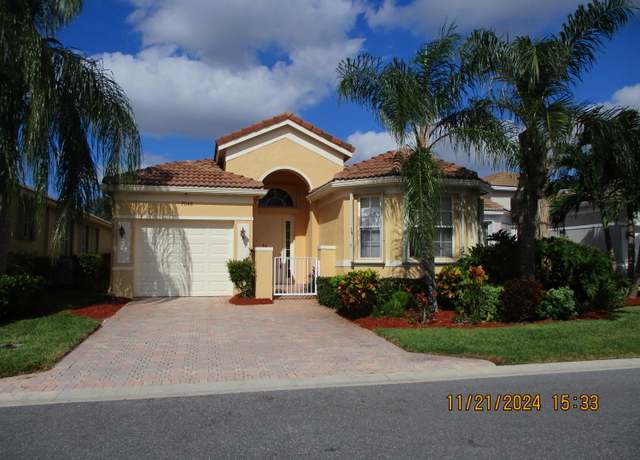 Property at 7048 Cataluna Cir, Delray Beach, FL 33446, 2 beds, 2 baths