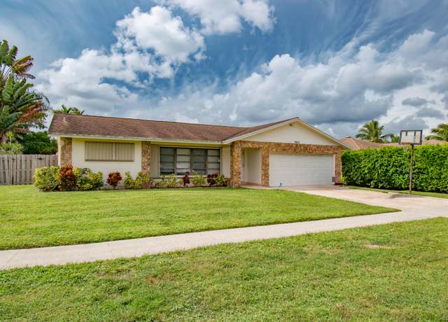 Property at 7455 San Clemente Pl, Boca Raton, FL 33433, 3 beds, 2 baths