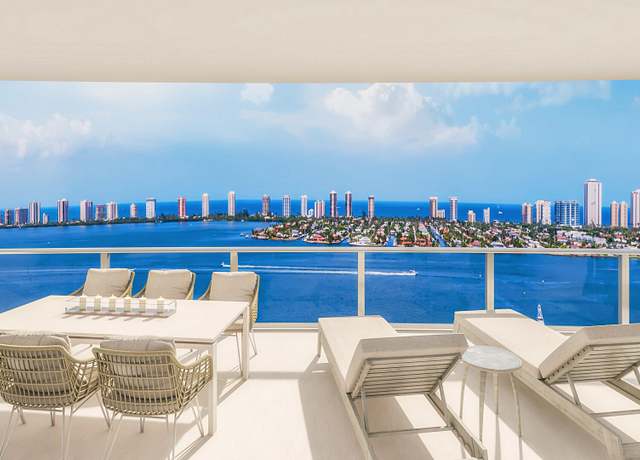 Property at 220 Lake Shore Dr #912, Lake Park, FL 33403, 3 beds, 3.5 baths