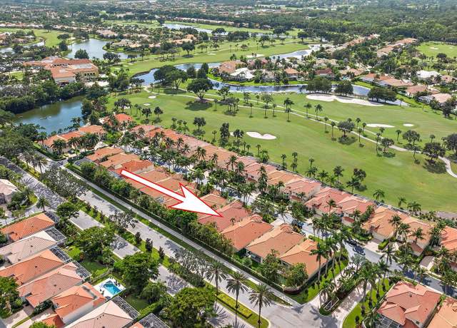 Property at 8464 Legend Club Dr, West Palm Beach, FL 33412, 3 beds, 2.5 baths