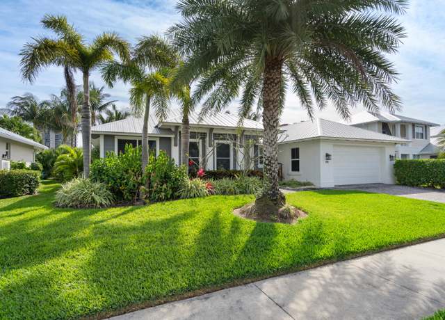 Property at 3918 Duneside Dr, Hutchinson Island, FL 34949, 4 beds, 3 baths