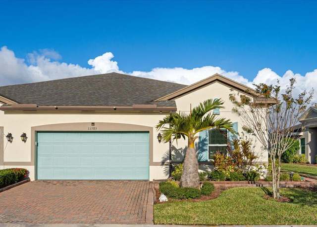 Property at 11585 SW Lake Park Dr, Port Saint Lucie, FL 34987, 2 beds, 2 baths
