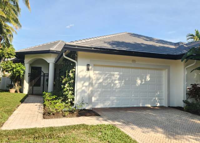 Property at 2800 Twin Oaks Way, Wellington, FL 33414, 3 beds, 3 baths