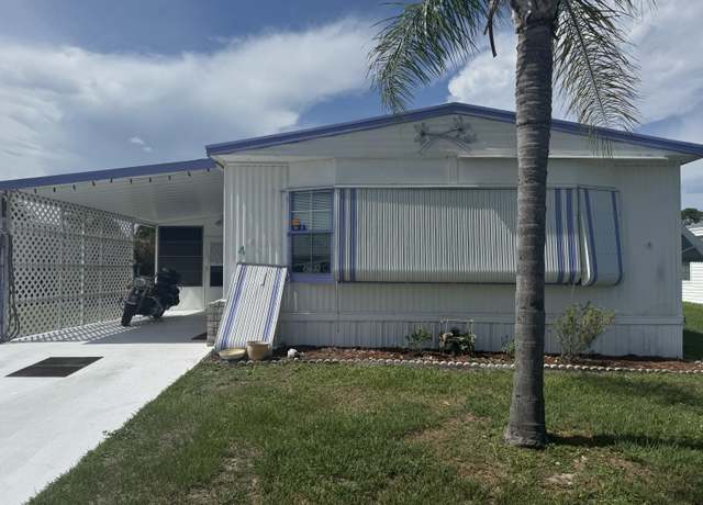 Property at 4 Giralda, Port Saint Lucie, FL 34952, 2 beds, 2 baths