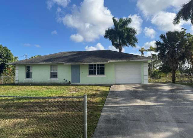 Property at 4644 Meadow Green Trl, Lake Worth, FL 33463, 3 beds, 2 baths