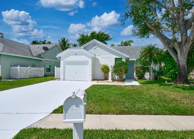 Property at 44 Misty Meadow Dr, Boynton Beach, FL 33436, 3 beds, 2 baths