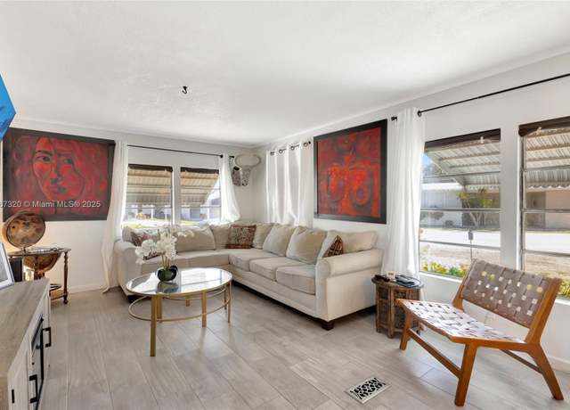 Property at 1005 Andros Bay, Boynton Beach, FL 33436, 1 bed, 1 bath