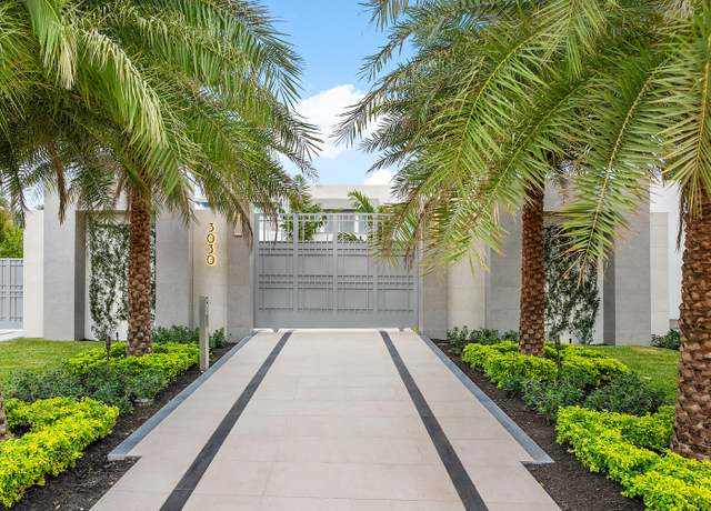 Property at 3030 Washington Rd, West Palm Beach, FL 33405, 7 beds, 11 baths