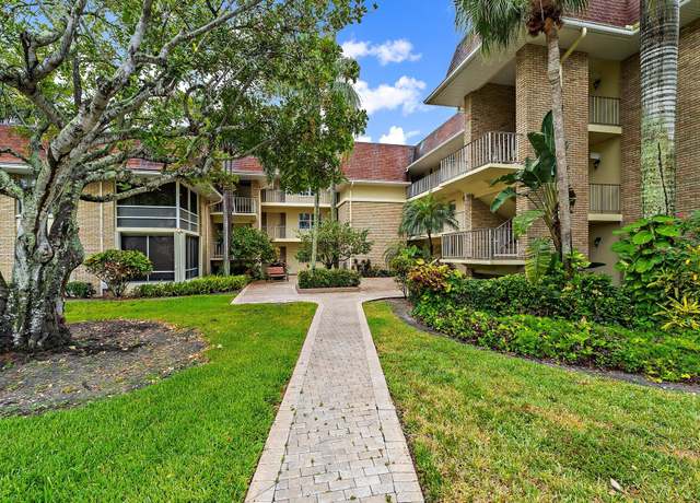 Property at 5570 Tamberlane Cir #131, Palm Beach Gardens, FL 33418, 2 beds, 2 baths