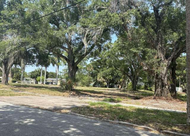 Property at 717 Georgia Ave, Fort Pierce, FL 34950