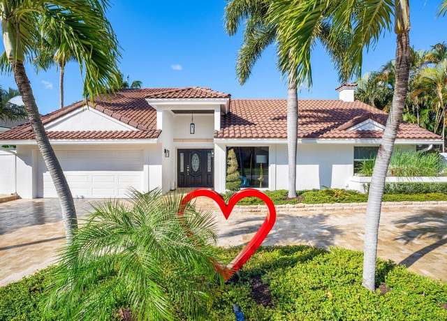 Property at 721 SW 15th St, Boca Raton, FL 33486, 4 beds, 4 baths