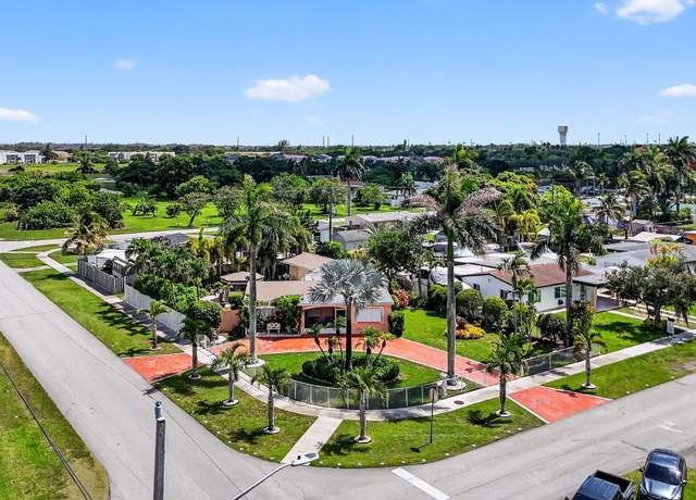 Property at 1480 NE 10th St, Homestead, FL 33033, 3 beds, 1 bath