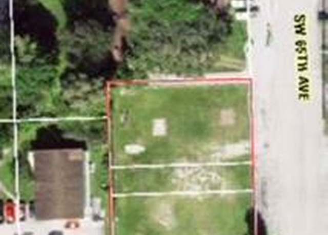 Property at 4589 SW 65 Ave, Davie, FL 33314