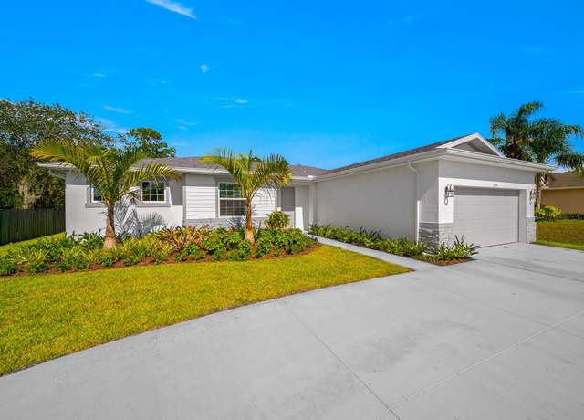 Property at 6006 Cassia Dr, Fort Pierce, FL 34982, 4 beds, 2 baths