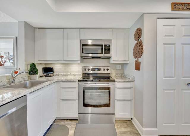Property at 1480 NW 80th Ave #201, Margate, FL 33063, 2 beds, 2 baths