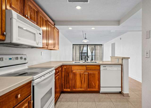 Property at 12 Royal Palm Way Unit 405, Boca Raton, FL 33432, 2 beds, 2 baths