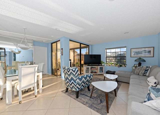 Property at 5415 Verona Dr Unit C, Boynton Beach, FL 33437, 2 beds, 2 baths