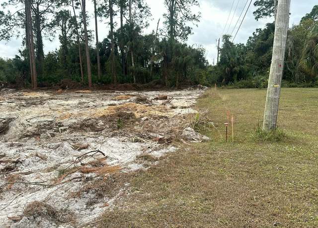 Property at 21 Mcarthur Ave, Lehigh Acres, FL 33936
