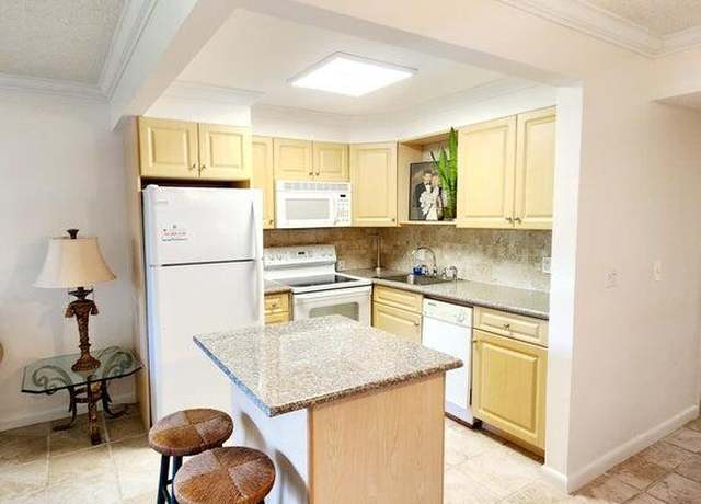 Property at 195 Dorchester I Unit I, West Palm Beach, FL 33417, 1 bed, 1 bath